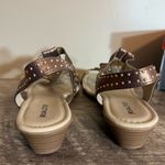 Rialto NEW  Gemma Wedge Sandals Shoes Women’s Size 8.5 Metallic Stud Detail Photo 5