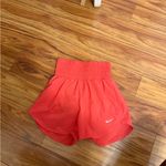 Nike  Women's Dri-FIT Ultra High-Waisted 3" Brief-Lined Shorts Photo 2