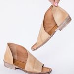 Free People  Mont Blanc Sandals Size 7 in Tan Photo 0