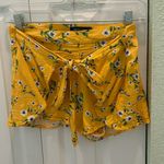 Kendall + Kylie skort Photo 0