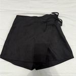 Miami Black Skorts with Minimalist Design Photo 0