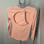 Zella ‎ Long Sleeve athletic top size small Photo 3