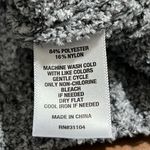 True Craft  medium sweater v-neck pullover long drop shoulder sleeves light grey Photo 4