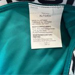 Under Armour  Women’s HeatGear Compression Shorts Teal XL Photo 2