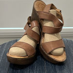 Born Shoes Born Chunky Heel Sandals Photo 0