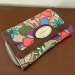 Jaclyn Smith Wallet Photo 2