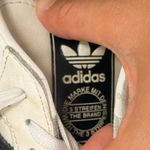 Adidas  Women's Gender Inclusive Samba OG Embroidered Floral Shoes US 9‎ Photo 7