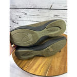 Clarks Women's  Brown Suede Lace-Up Sneakers Size 10 Photo 4