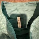 Lululemon Invigorate HR Tight 25” Photo 6