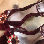 Impo Women’s  Pumps Velvet  Feel SZ 6 M Red With Unique Design At Bottom Leather Sole Photo 7