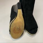 Vince Camuto Vince Camaro Wilian Open-toe Suede Bootie in Black Photo 8