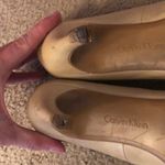 Calvin Klein nude pumps Photo 3