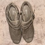 Madden Girl Size 9.5M Shoes •  Photo 6