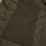 PINK - Victoria's Secret XS pink active top, new condtion Photo 4