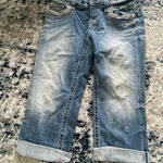 Miss Me Capris Photo 0