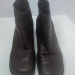 Clarks  Brown Leather Chelsea Ankle Boots Size 6.5M Photo 0
