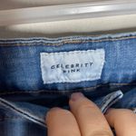 Celebrity Pink high waist shorts with gray hem in Mackay repair wash size 26 Photo 7