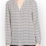 NYDJ Pintuck Blouse Women's Small White Black Long Crepe Sleeve High-Low V-Neck Photo 0