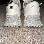 Steve Madden Off-White Sneakers Photo 5