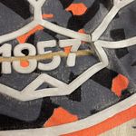 Vintage Max 2003 Tan with Grey Orange Graphic Women's Short Sleeve Tee Medium Photo 11