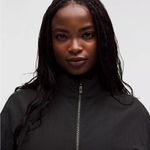 Lululemon NWT  - Crinkle Nylon Cinchable Jacket - $148 - Size M Photo 3