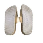 NO BRAND GOLD DOUBLE
STRAP KEAVA FOOTBED
SANDALS Photo 7