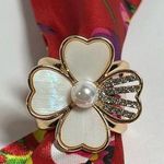 Floral Scarf Ring Photo 0