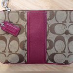 Coach Signature Small Wristlet Silver Khaki Passion Berry Photo 5