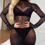 Black Hollow Out High Round Neck High Photo 11