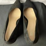 Michael Shannon MICHAEL BY  WO SIZE 11 BLACK SUEDE SLIP ON CLOSED TOE PUMP Photo 7