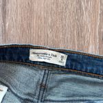 Abercrombie & Fitch  ankle straight ultra high rise jeans distressed women’s 28‎ Photo 4