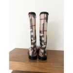 Burberry Round Toe Rubber Rain Boots Beige Women's Size 35 / 5 Photo 2