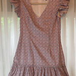 Kittenish  Floral‎ V-Neck Dress Photo 0