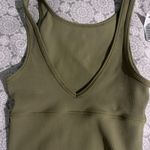 Lululemon NWT  power pivot tank Photo 0