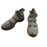 Nike  LeBron Soldier 7 Men's Basketball Shoes Grey Strap Closure Size 7 Photo 1