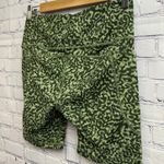 Athleta Ultimate Stash II 7" Biker Shorts Green Clouded Leopard Medium Athletic Photo 3