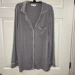 Barefoot Dreams  Luxe Milk Jersey Piped Pajama Top Women's Size Large Gray Modal Photo 1