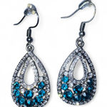 None Elegant Silver and Blue Teardrop Earrings Photo 0