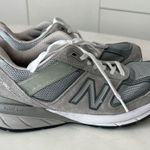 New Balance 990V5 Chunky Gray Trainer Sneakers in Cool Gray Women's 7.5 US Photo 2