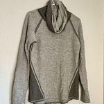 Kuhl Women's  M Turtle / Cowl Neck Sweater wool blend Photo 0
