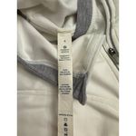 Lululemon Womens Run For It Pullover Hoodie Top Size 4 White Gray Jacket Photo 1