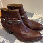Idyllwind Women's Fierce Brown Western Boots - Round Toe sz 8.5 great condition Photo 4