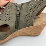 Rockport Cobb Hill Olive Green Leather Perforated Wedge Sandals‎ Size 9.5W Photo 10
