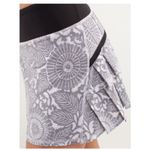 Lululemon run pace setter skirt beach floral RARE 10 Photo 1