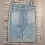Style & Co . Women's Button Front Stretch Denim Light Wash Jean Skirt-6P Photo 1
