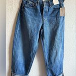 Universal Threads Women’s jeans Universal Thread Relaxed Blue Denim Jeans Size 8 Photo 0