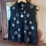 VTG Designs Original Studio 'Joy' Embroidered Snowflake Sweater Vest: Size LARGE Black Photo 1