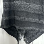 Jolt Fringe vest w/hood Photo 3