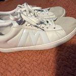 Steve Madden White and Silver Sneakers with Minimalist Design SZ 9 In Box Shoes Photo 2