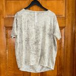 Lululemon  Women’s Short Sleeve Top Size 8-EUC Photo 1